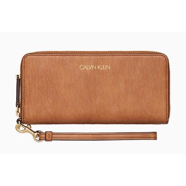 Textured Grain Logo Zip Continental Wallet