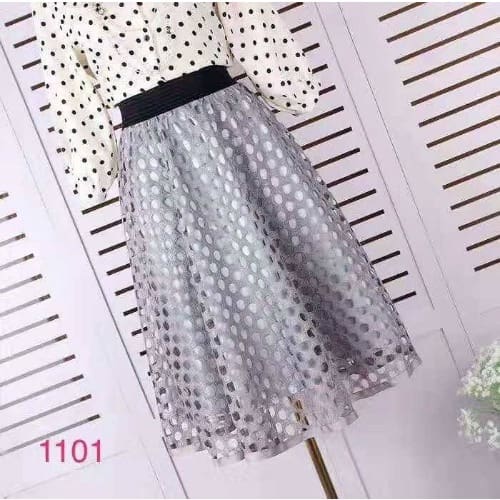 Ladies Grey Lace Skirt