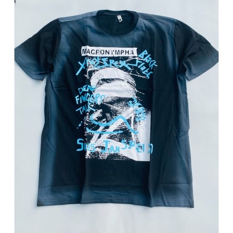 Macronympa T_shirt