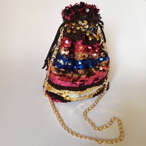 Lilly Drawstring Purse