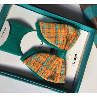 Giant Men's Pattern Bow Tie - Multi