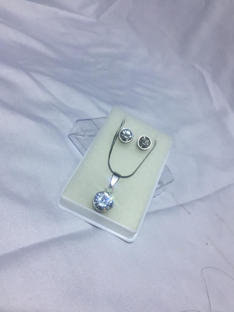 Silver Stone Necklace And Stud Earring Set