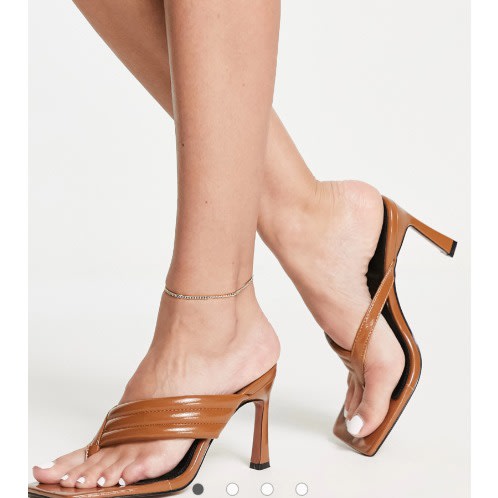 Brown Toe Post Mules