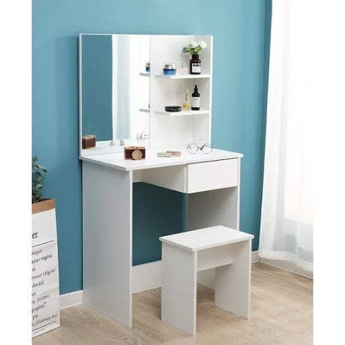 Dresser With Mirror And Storage Racks