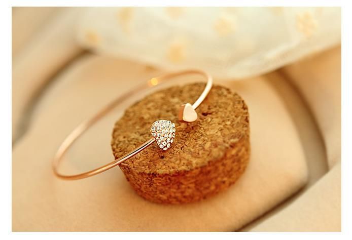 Ladies Unique Gold Hand Bangle Bracelets Classy Gift Idea