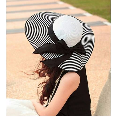 Beautiful Ladies Straw Hat - Black