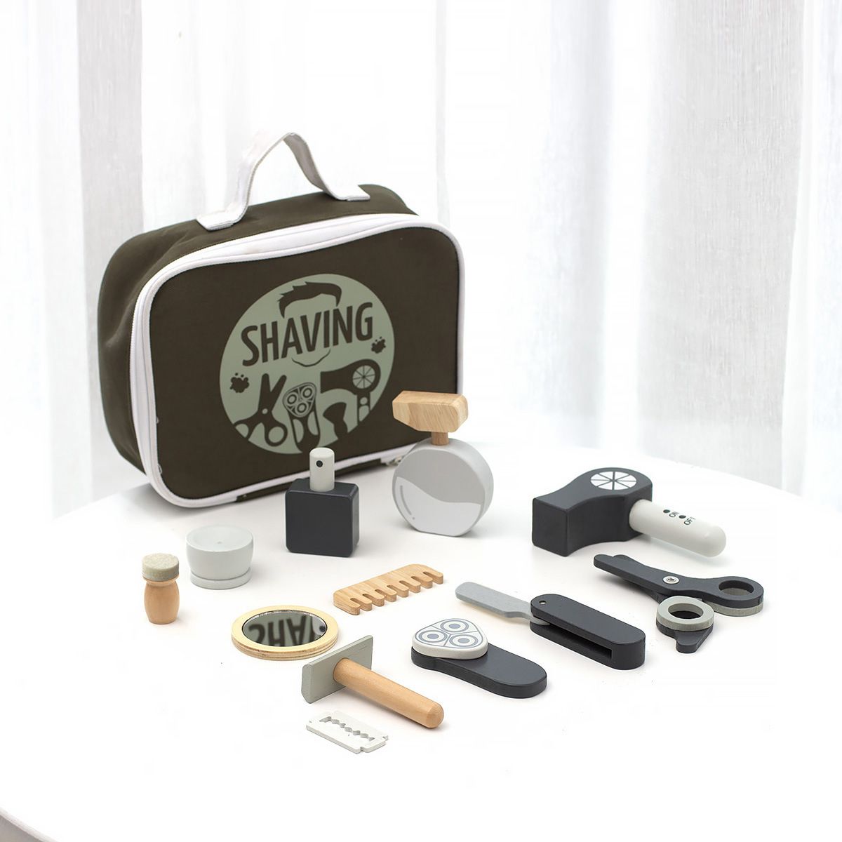 Wooden Kid Makeup Set Children Montessori Education Play House Cosmetic Case