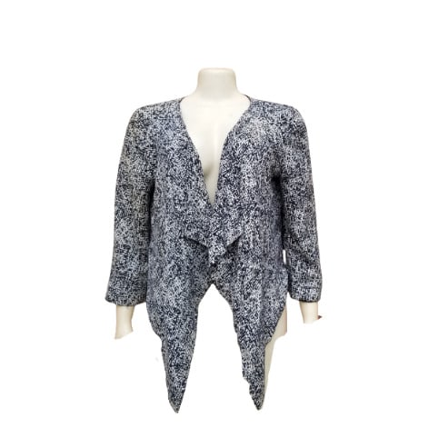 Ladies Jacket With Full Lining
