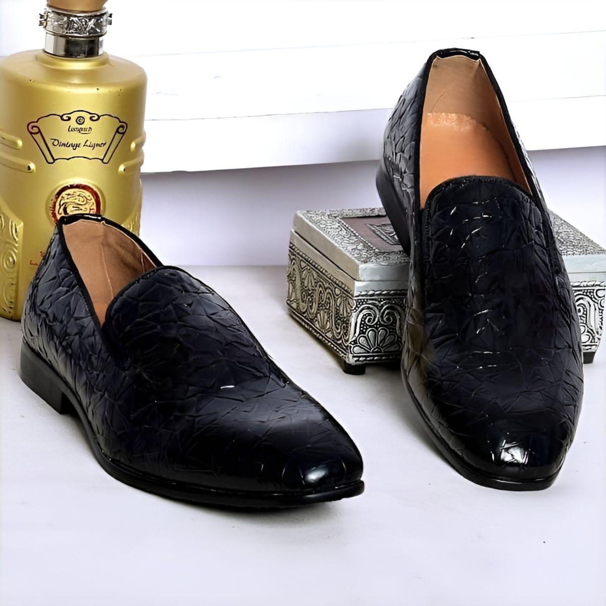PURE CL PLAIN LEATHER  DESIGNERS SHOE BLACK