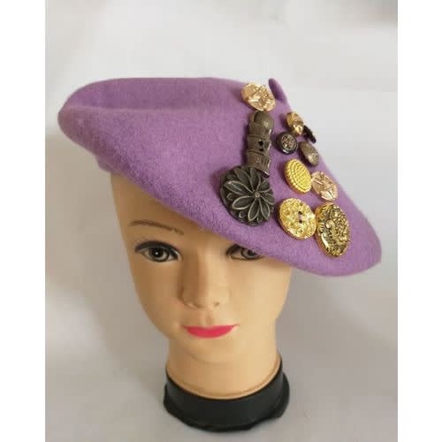 French-style Lilac Multi-button Beret