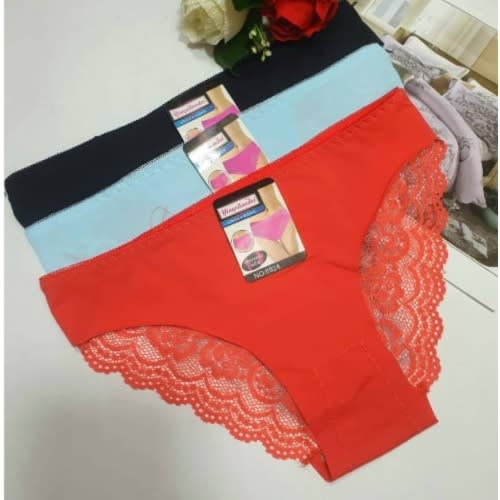 Fashion Front Lace Panties - 3 Pieces
