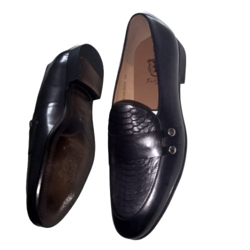 Anax - Leather Monk - Black