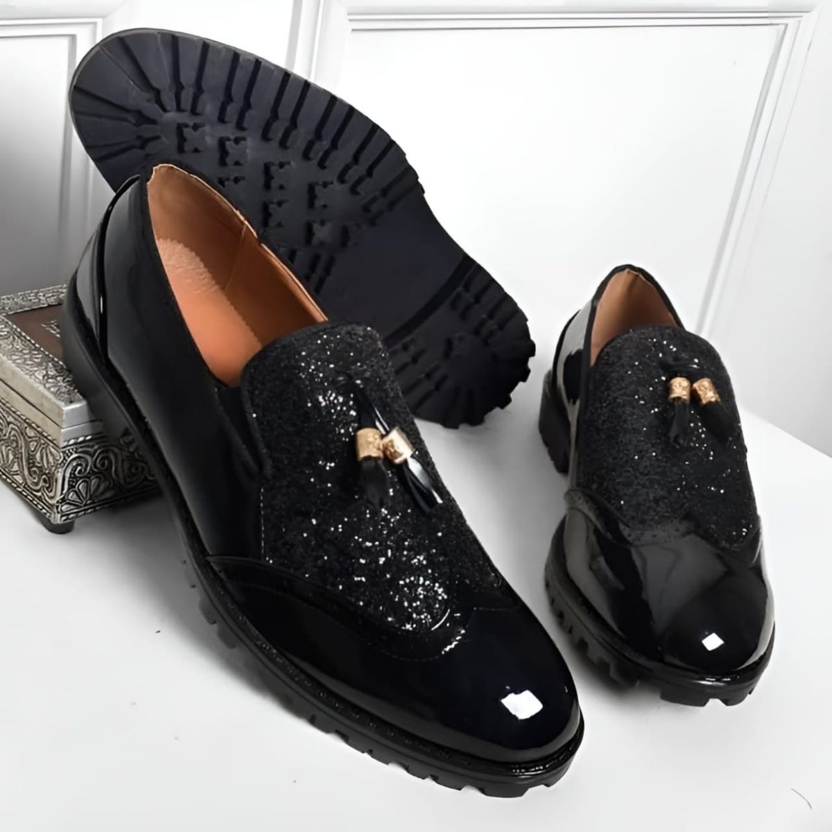 BROGUE TIE DESIGNERS STONE SHOE BLACK