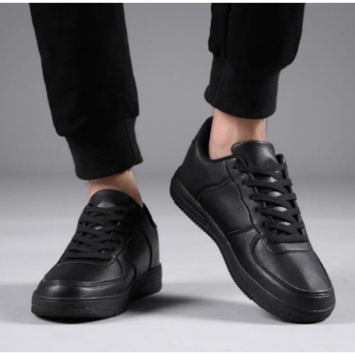 Non Slip Men Casual Lace-up Sneakers - Black