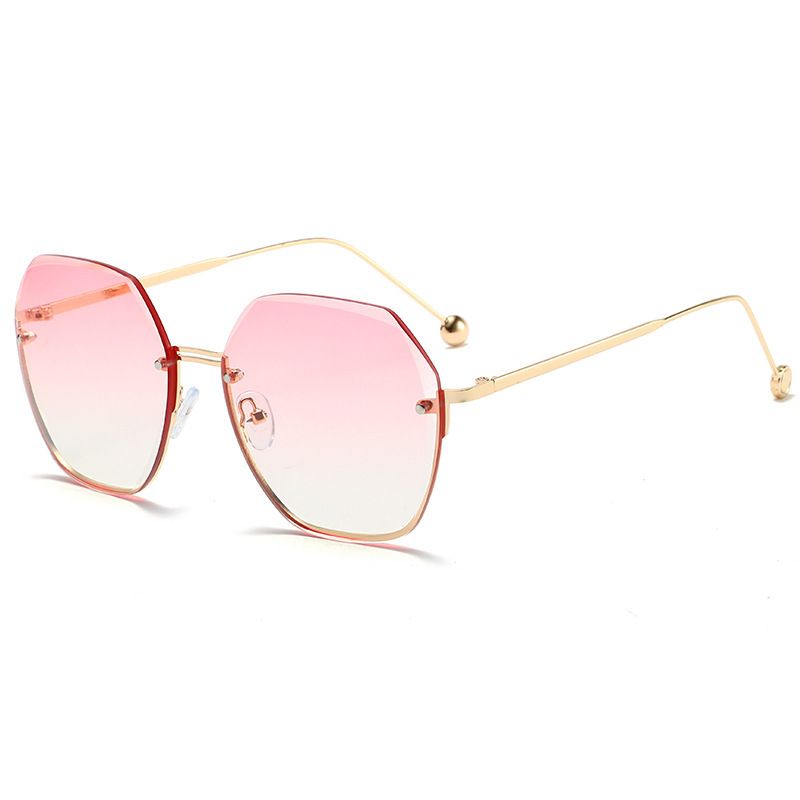 Lladies Classy  Crystal UV Protection Sunglasses