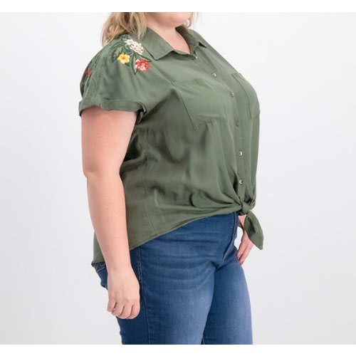 Women's Plus Size Embroidered Shirt - Floral Gestures