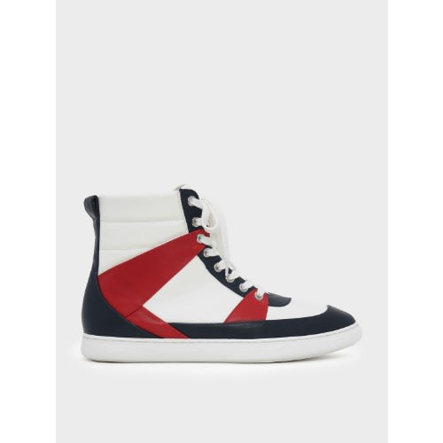 Pointed High Cut Sneakers