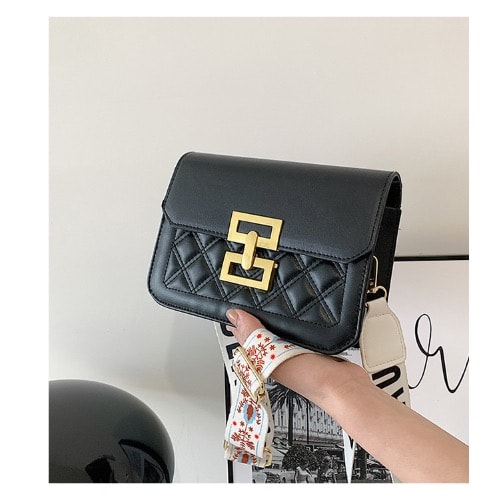 Metal Decor Quilted Pattern Square Bag