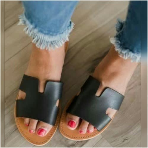 Female H-Slippers