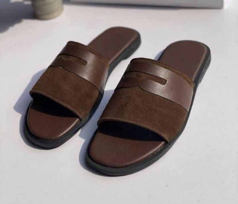 Men Quality Leather PAM Slippers Brown