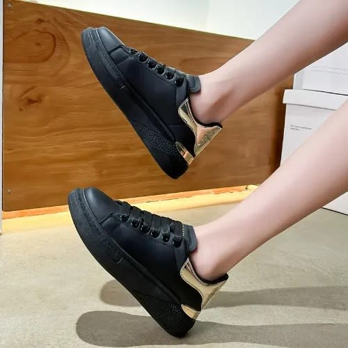 Women Smart Sneakers- Black