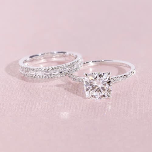 Inlaid Zircon Double Layer Geometric Wedding Ring Set