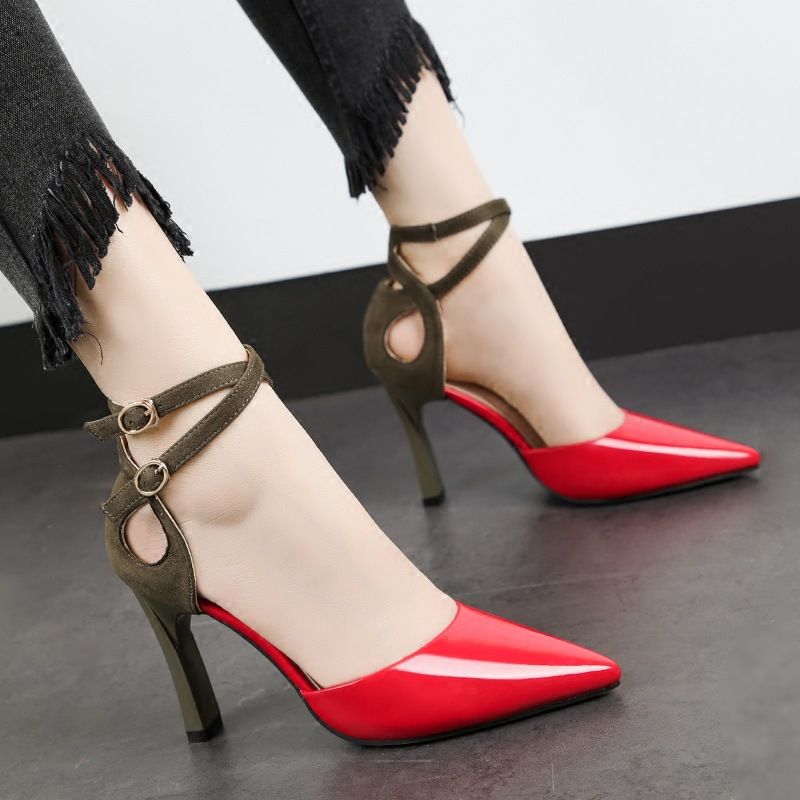 Two Tone Patent Leather Ankle Strap Heel Shoe.-RED
