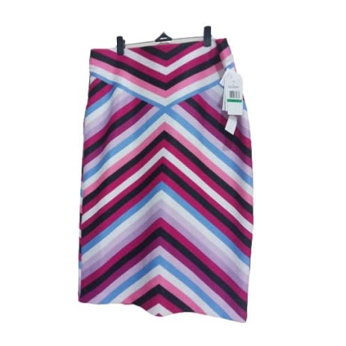 Geometric Pattern Skirt -Multi Colored Line