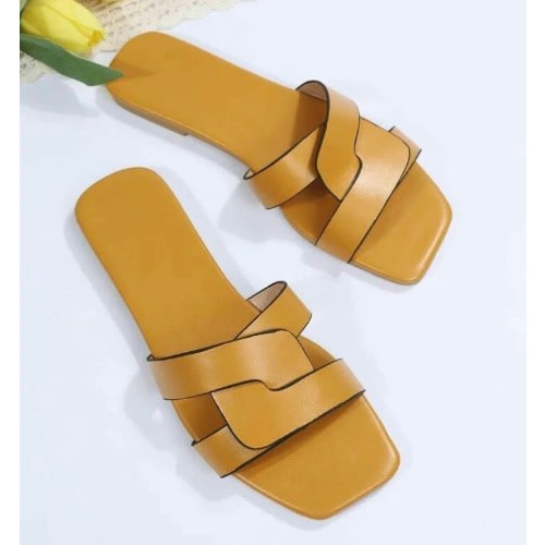 Realwon Female Slippers - Yellow