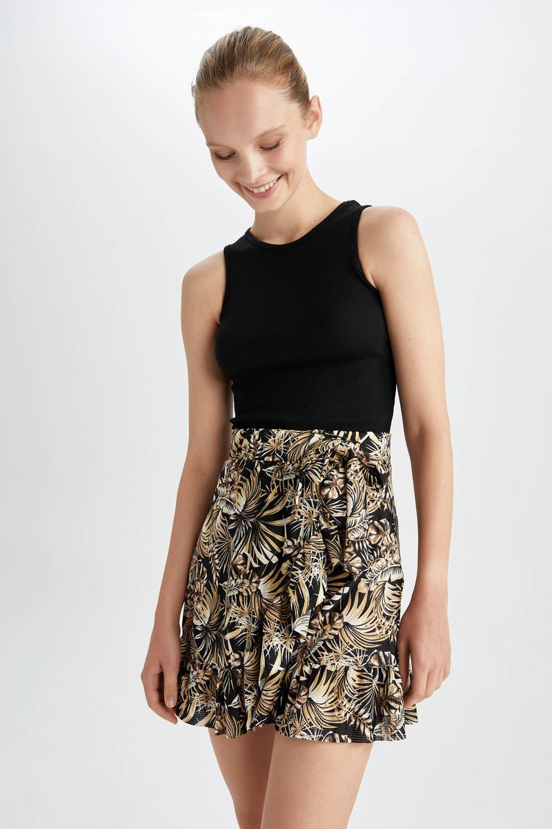 Woman Casual Regular Fit Woven Skirt - Ecru
