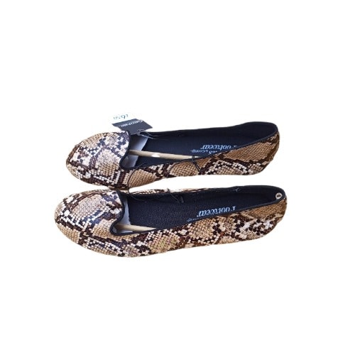 Ladies Animal Print Shoe