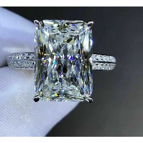 Inlaid Large Zircon Cocktail Ring