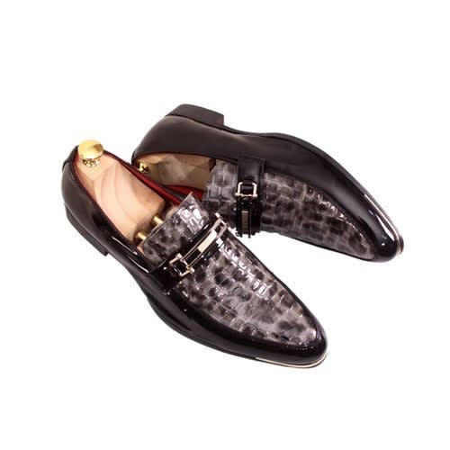 Men Skin Design Patent Hook Shoe - Black