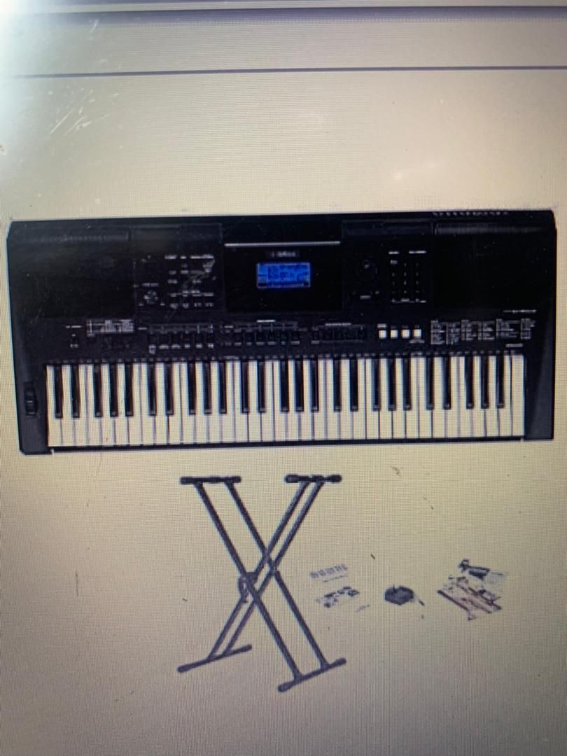 PSR-EW410 YAMAHA KEYBOARD WITH STAND