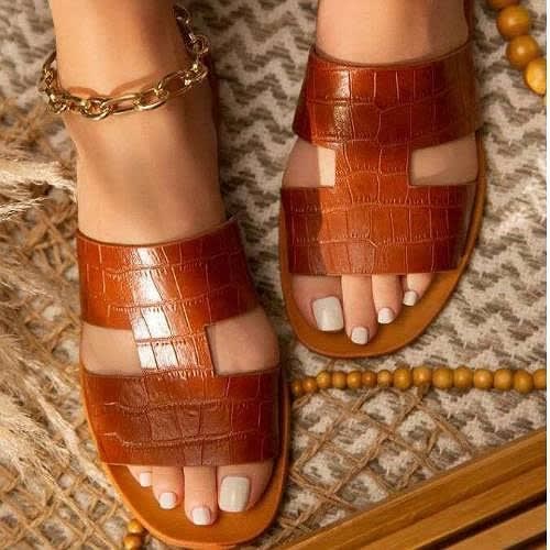 Ladies Flat Slippers - Brown
