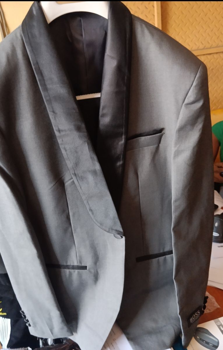 Adorable Men's Slim-fit Tuxedo - Grey