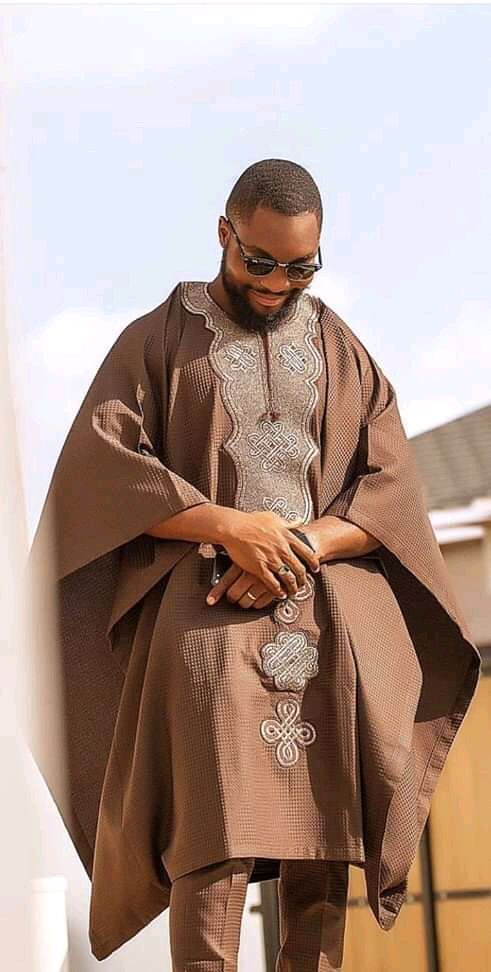 Men Agbada - Brown