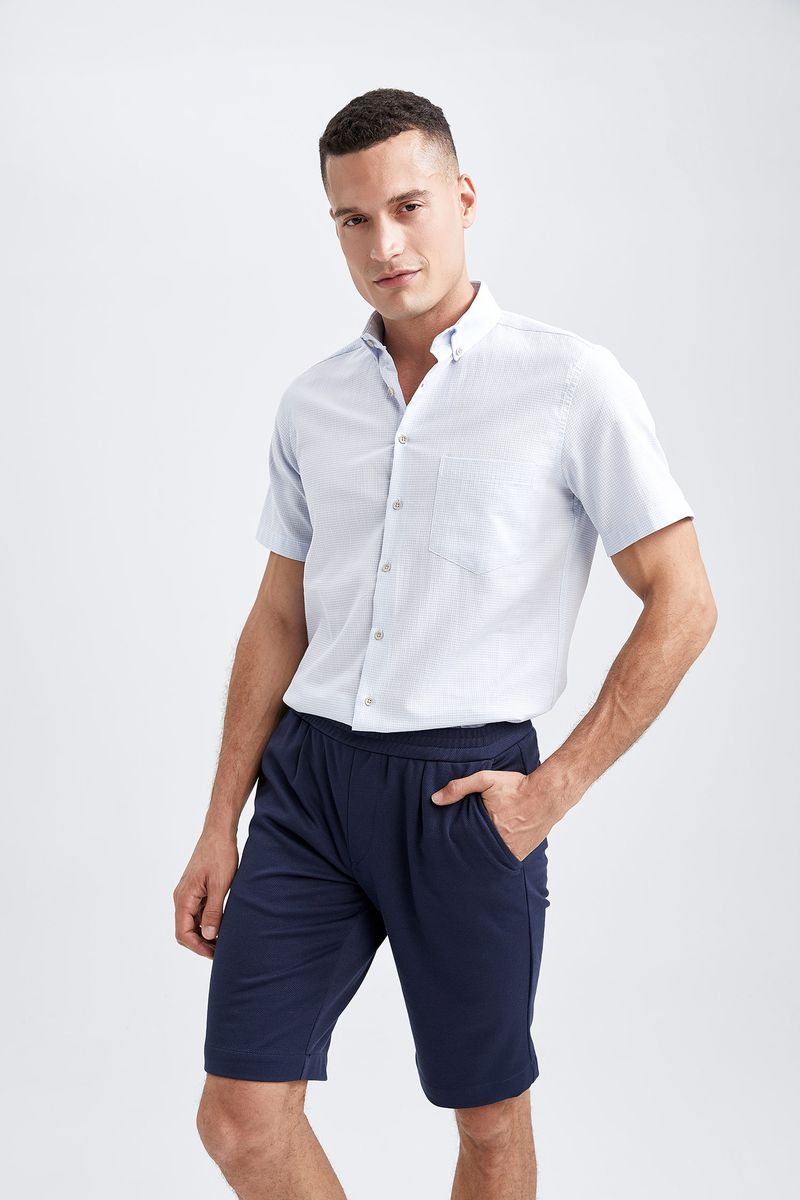 Man Smart Casual Slim Fit Buttondown Polo Neck Woven Short Sleeve Shirt - Blue