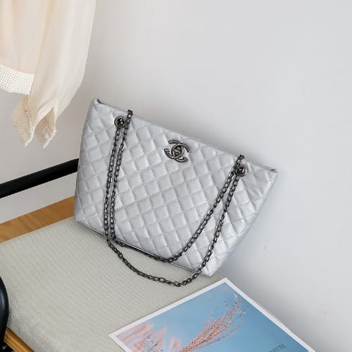 Ladies' Quilted Pu Leather Handbag - Silver
