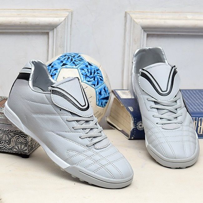 New Arrival TRAINING Boots GREY