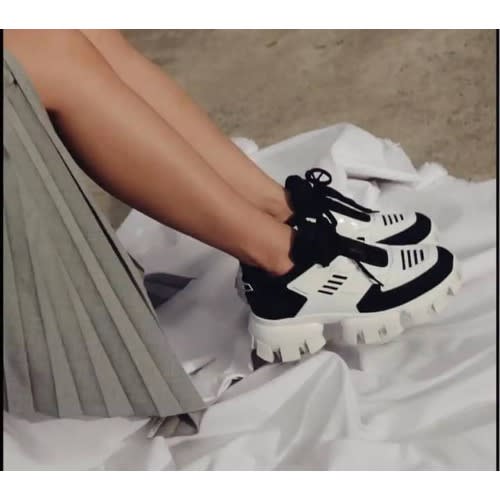 Sneakers For Women