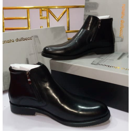 Leather boot