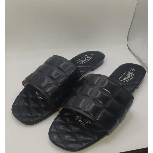 Njmat Women Flat Slippers - Black