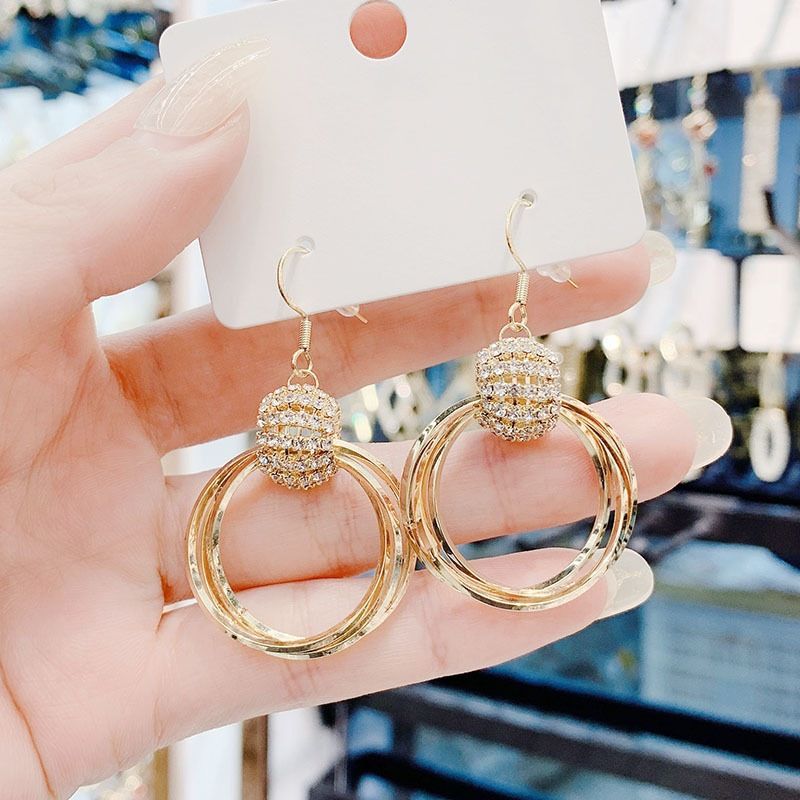 Rhinestone Big Circle Temperament Gold Earrings