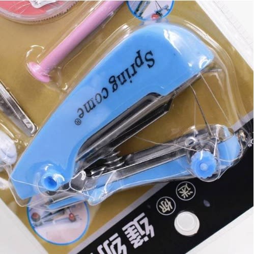 Spring Come Mini Sewing Machine & Scissors Set - Blue