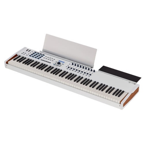Keylab Essential 88 Controller