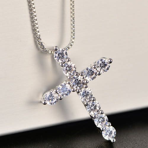 Unisex Cross Pendant Necklace