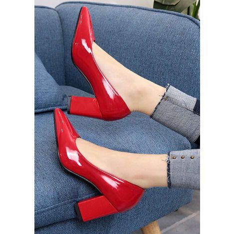 Block Heel Patent Leather Pointee Cover Shoe - Red