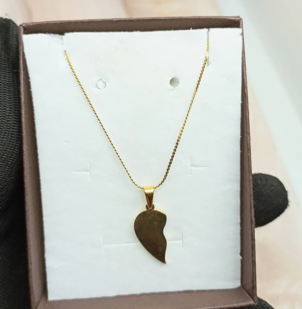Necklace And Pendant Gold