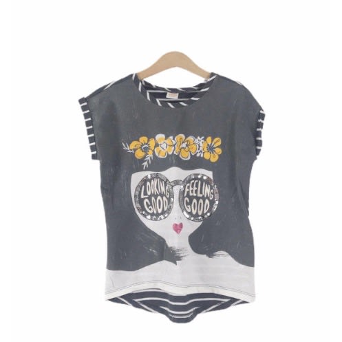 Girls' Looking Good Tee